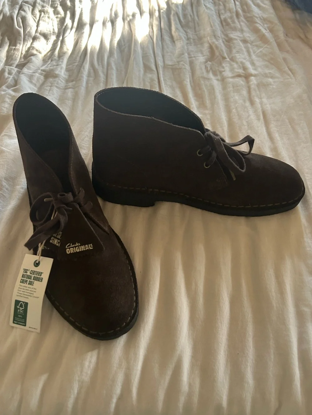 Clarks Brown Suede Desert Boots Chukka Original men’s 7 women’s 9